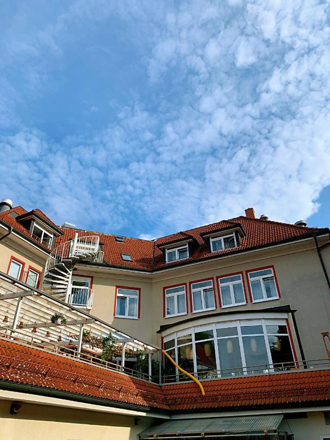 Отель Hotel Birkenwerder Биркенвердер