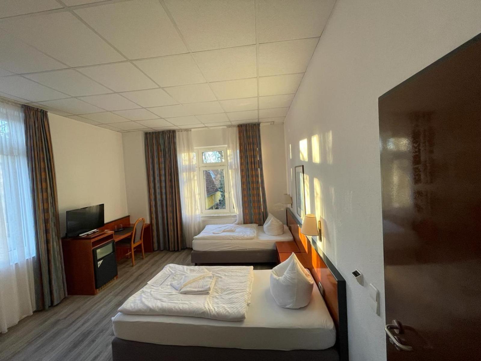 Отель Hotel Birkenwerder